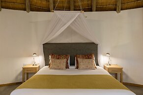 Sefapane Lodges and Safaris