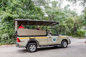 Sefapane Lodges and Safaris