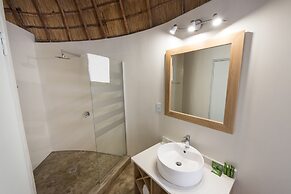 Sefapane Lodges and Safaris