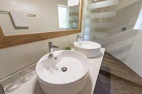 Sefapane Lodges and Safaris