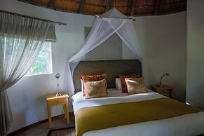 Sefapane Lodges and Safaris