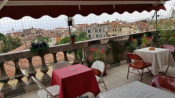 Ostello Domus Civica