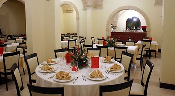 Villa Hermosa Resort