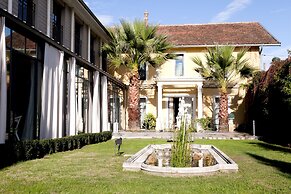 La Maison Navarre