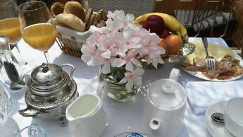 Corte San Luca Apartments