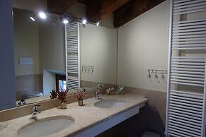 Corte San Luca Apartments