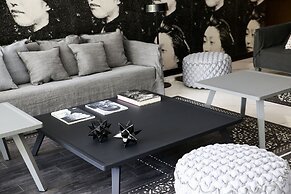 Ilum Experience Home