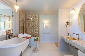 Devasom Hua Hin Resort