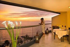 Sunset Plaza Beach Resort & Spa Pto Vallarta All Inclusive