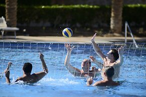 Stella Di Mare Beach Hotel & Spa