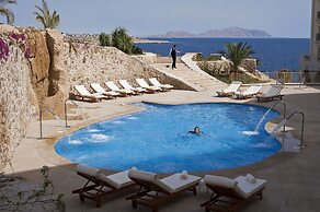 Stella Di Mare Beach Hotel & Spa
