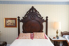 Beauclaires Bed & Breakfast Inn