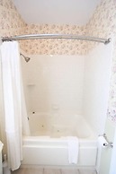 Beauclaires Bed & Breakfast Inn