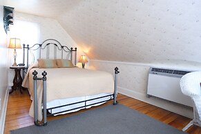 Beauclaires Bed & Breakfast Inn