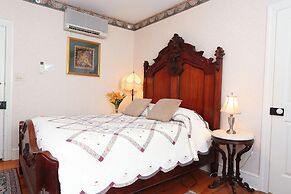 Beauclaires Bed & Breakfast Inn