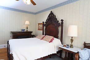 Beauclaires Bed & Breakfast Inn