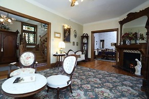 Beauclaires Bed & Breakfast Inn