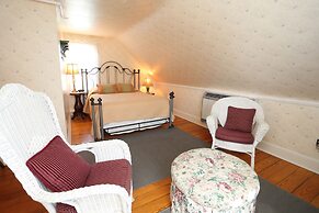 Beauclaires Bed & Breakfast Inn