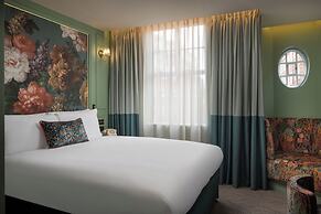 The Kensington Hideaway
