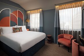 The Kensington Hideaway