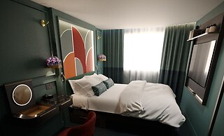 The Kensington Hideaway