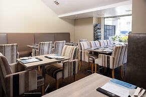 Airport Gateway Motor Lodge