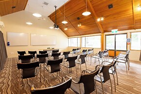 Airport Gateway Motor Lodge