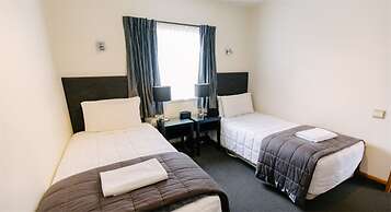 Airport Gateway Motor Lodge