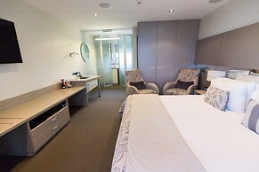 Airport Gateway Motor Lodge