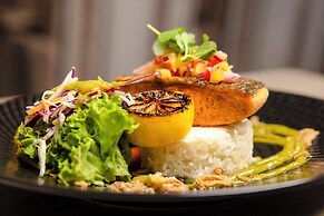 Airport Gateway Motor Lodge