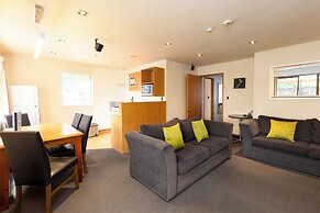 Airport Gateway Motor Lodge