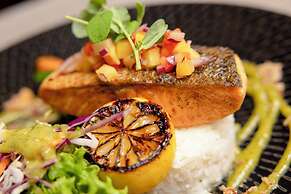 Airport Gateway Motor Lodge