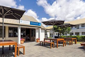 Airport Gateway Motor Lodge