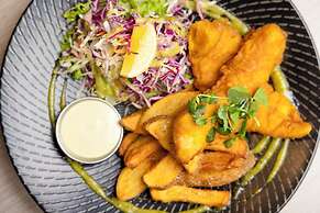 Airport Gateway Motor Lodge