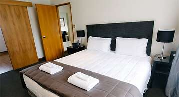 Airport Gateway Motor Lodge