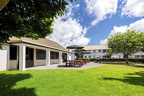 Airport Gateway Motor Lodge