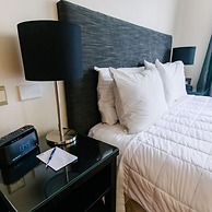 Airport Gateway Motor Lodge