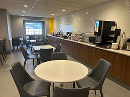 Microtel Inn & Suites by Wyndham Mansfield