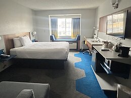 Microtel Inn & Suites by Wyndham Mansfield