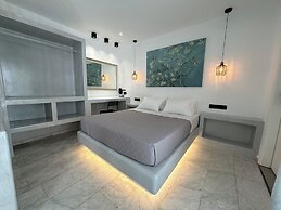 Aphrodite Hotel & Apartments