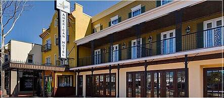 American Hotel