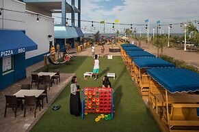 Hyatt House Virginia Beach / Oceanfront