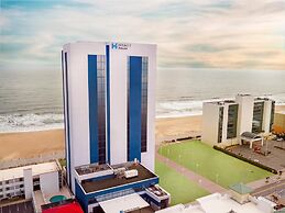 Hyatt House Virginia Beach / Oceanfront