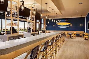 Hyatt House Virginia Beach / Oceanfront