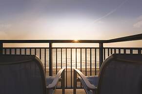Hyatt House Virginia Beach / Oceanfront