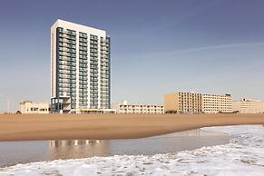 Hyatt House Virginia Beach / Oceanfront