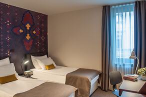 Hotel Mrak 4*