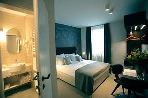 Hotel Mrak 4*