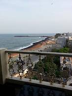 Lotus Bay View Hotel