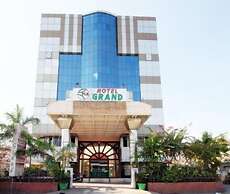 Hotel PLR Grand